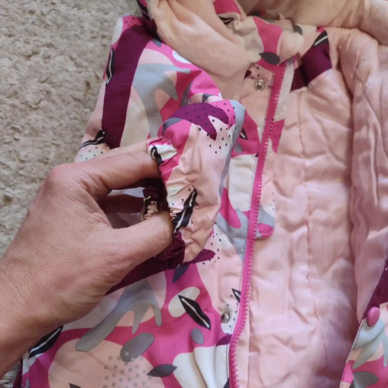 Зимний комбинезон для девочки