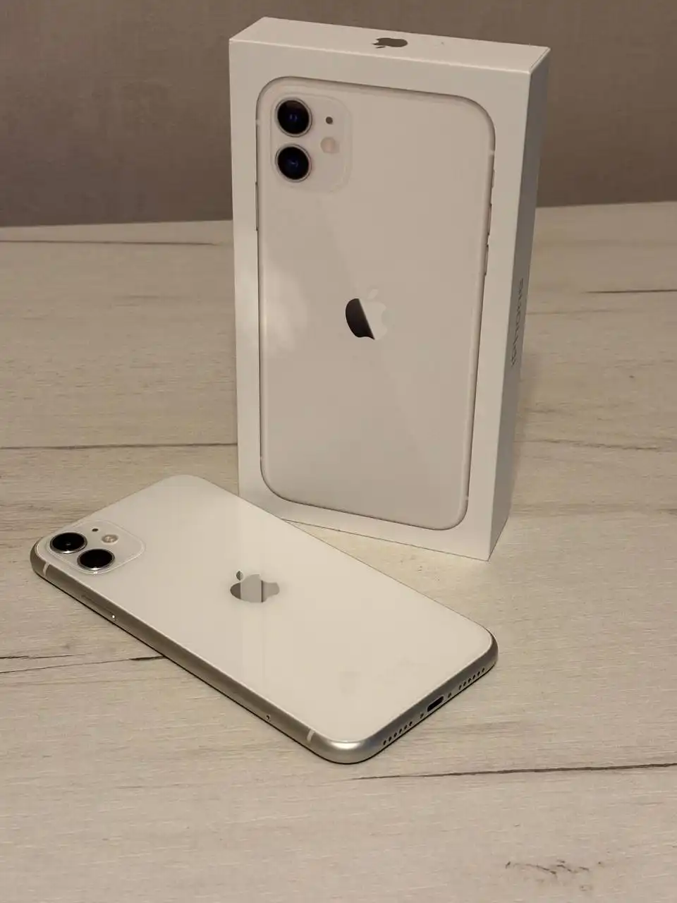Продажа iPhone 11 64GB