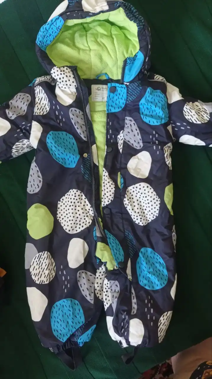 Демисезонный комбинезон с дефектом