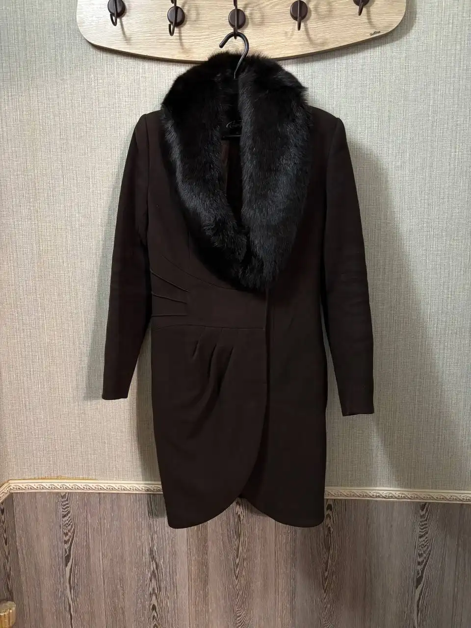 Зимнее пальто из натурального меха