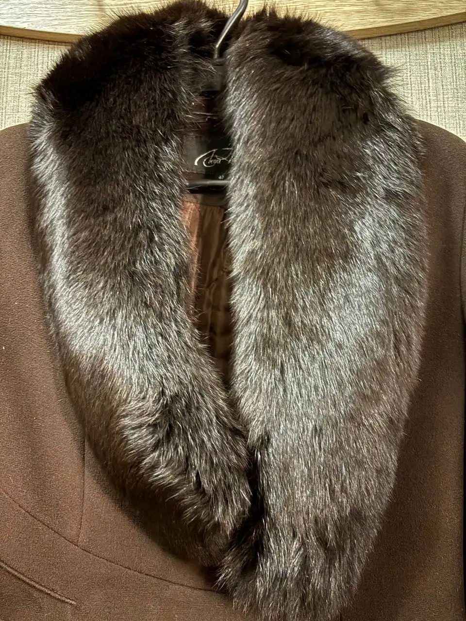 Зимнее пальто из натурального меха