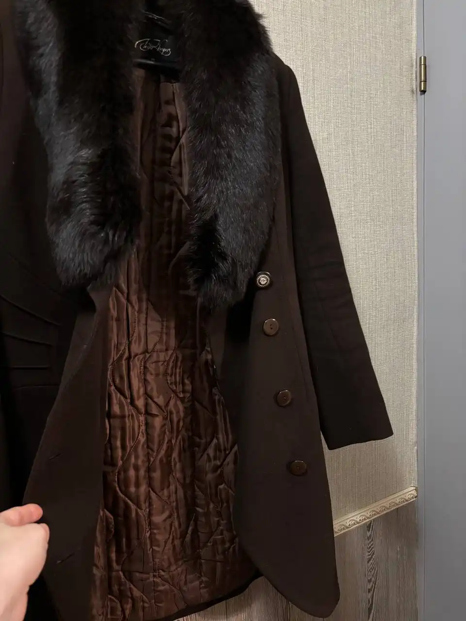 Зимнее пальто из натурального меха