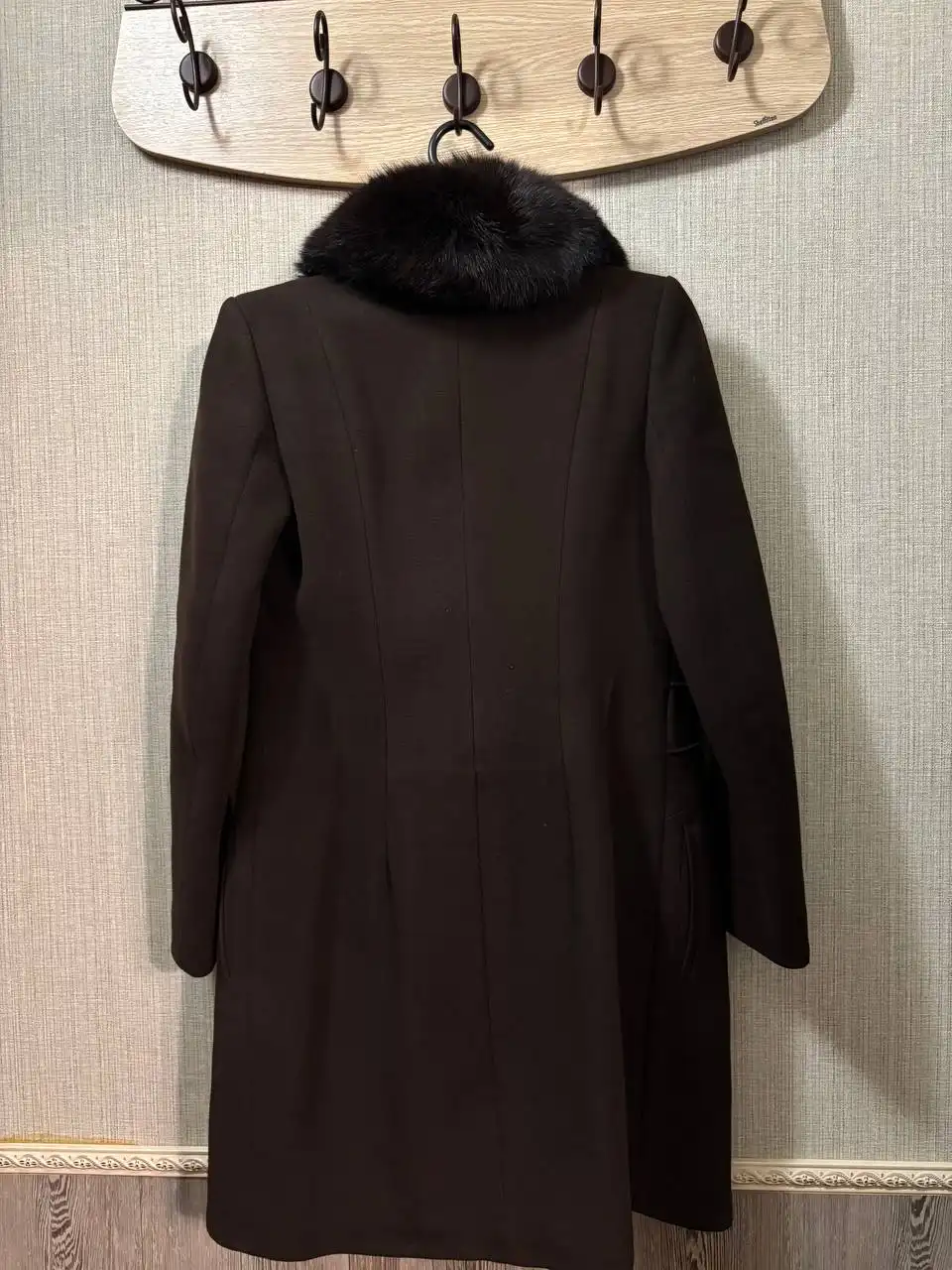 Зимнее пальто из натурального меха