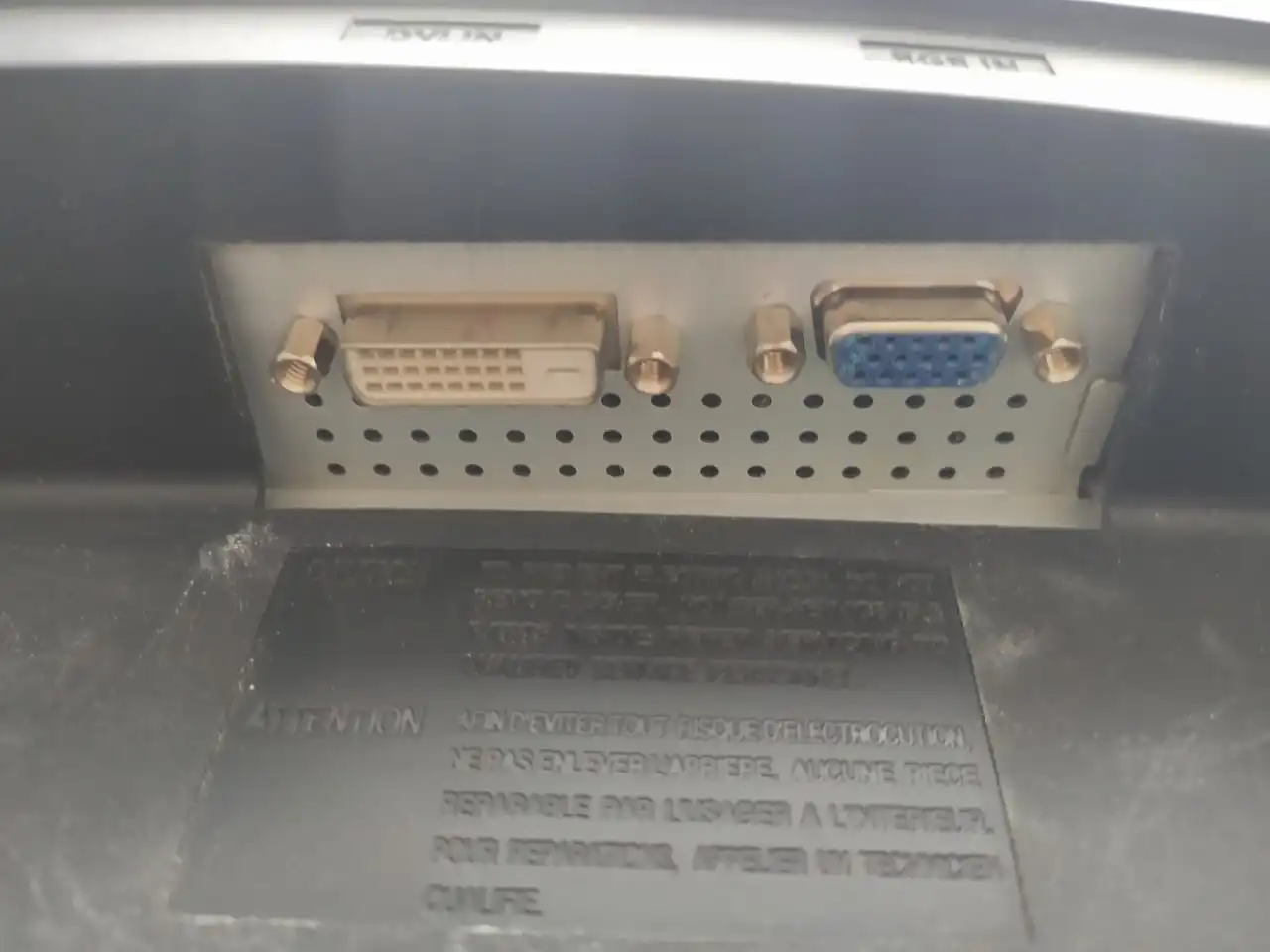 Монитор Samsung SyncMaster T190