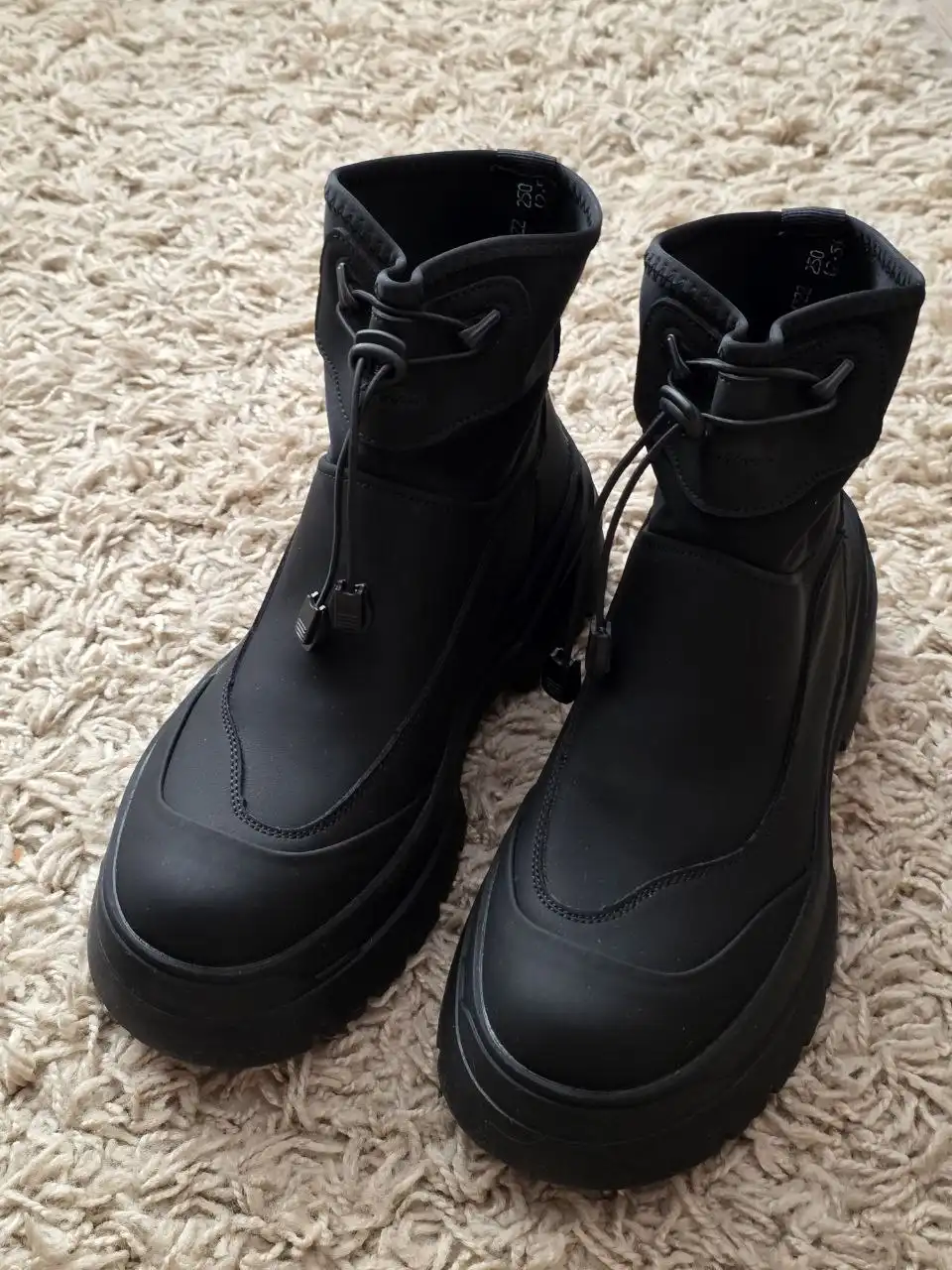 Демисезонные ботинки 40 размер