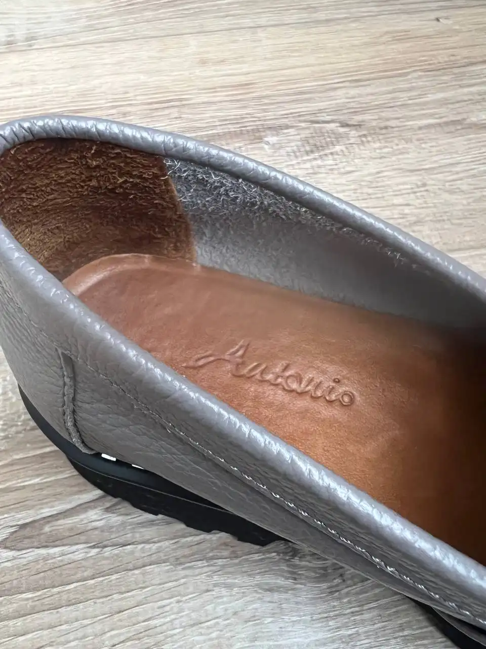 Лоферы женские из натуральной кожи размер 38