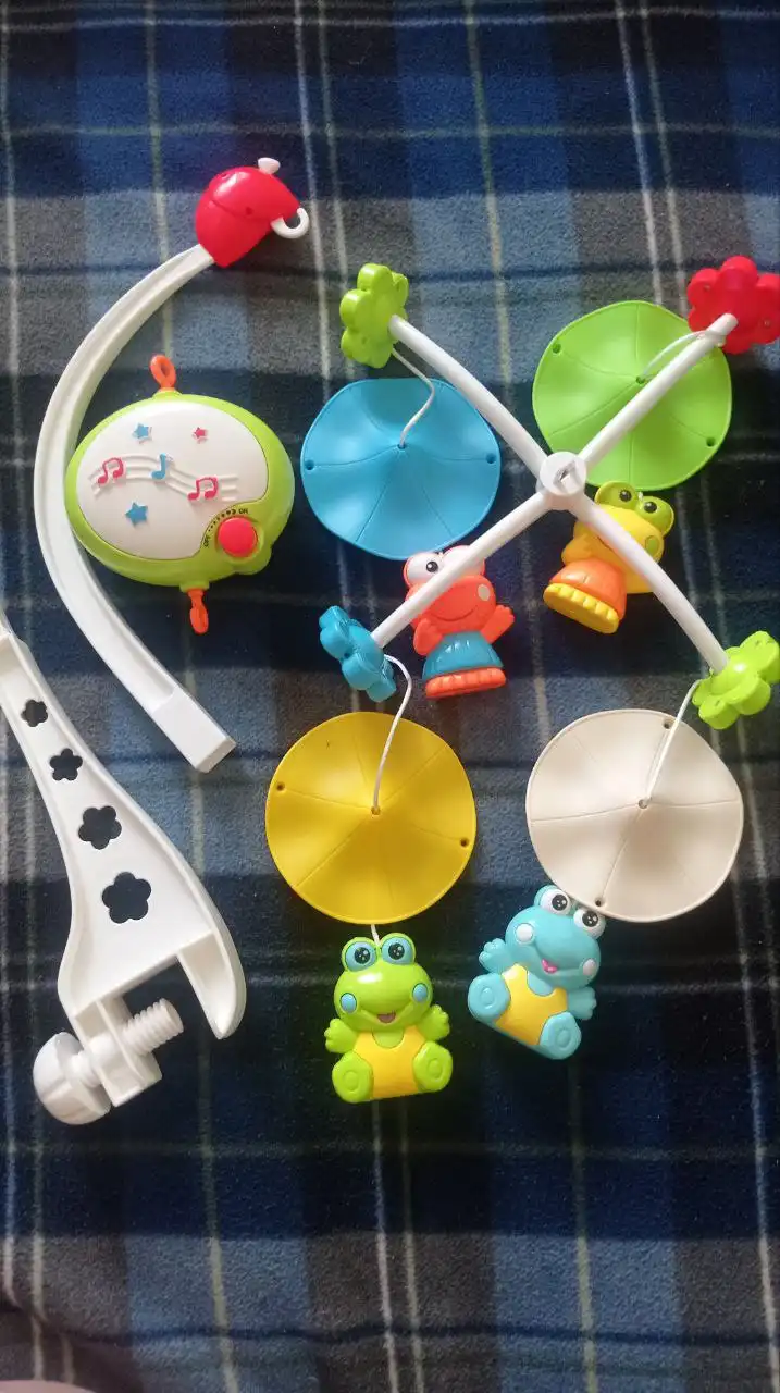 Детский музыкальный мобиль