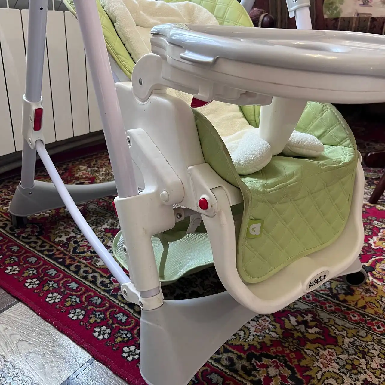 Стульчик для кормления