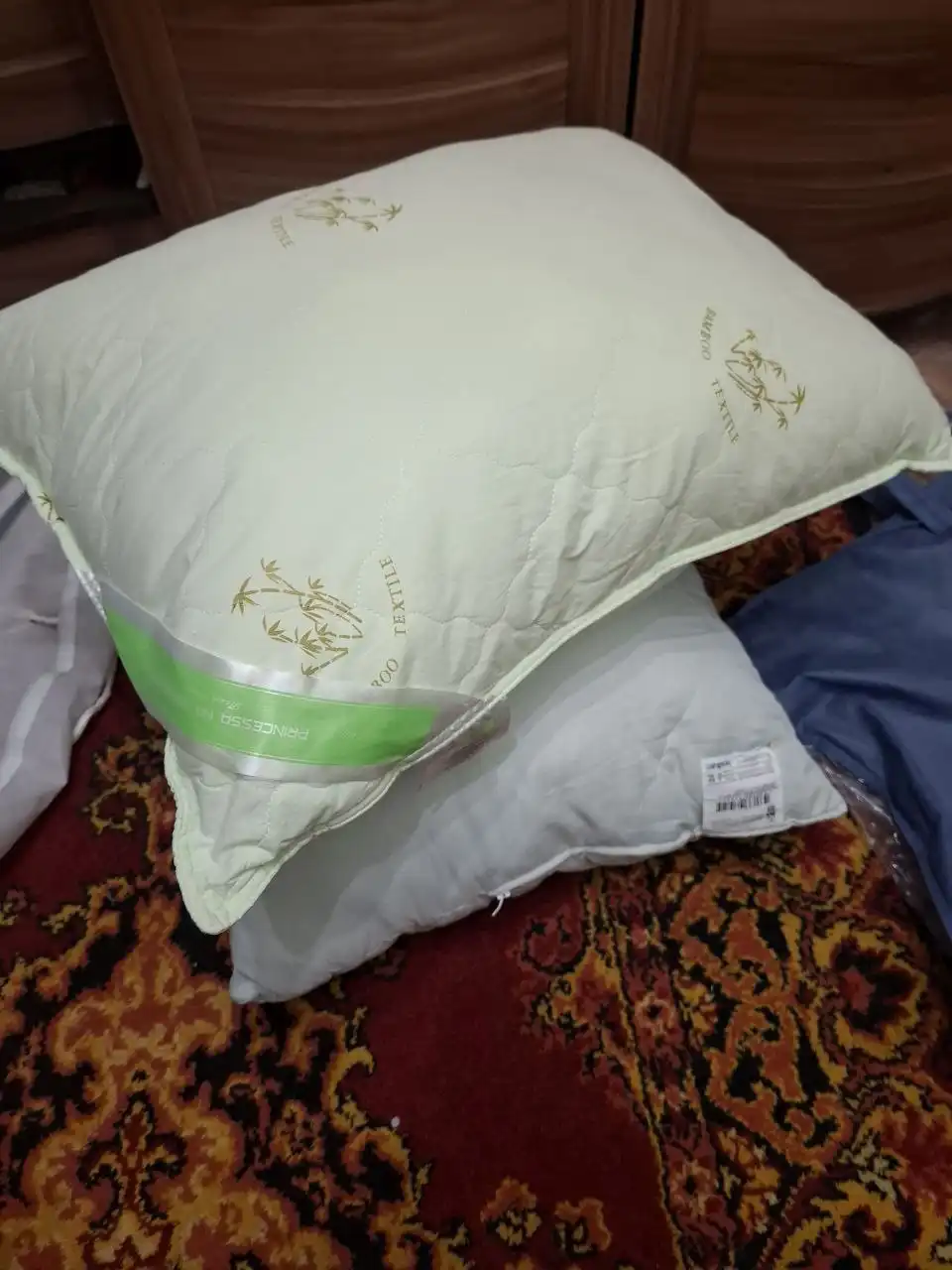 Подушки новые 40 на 60