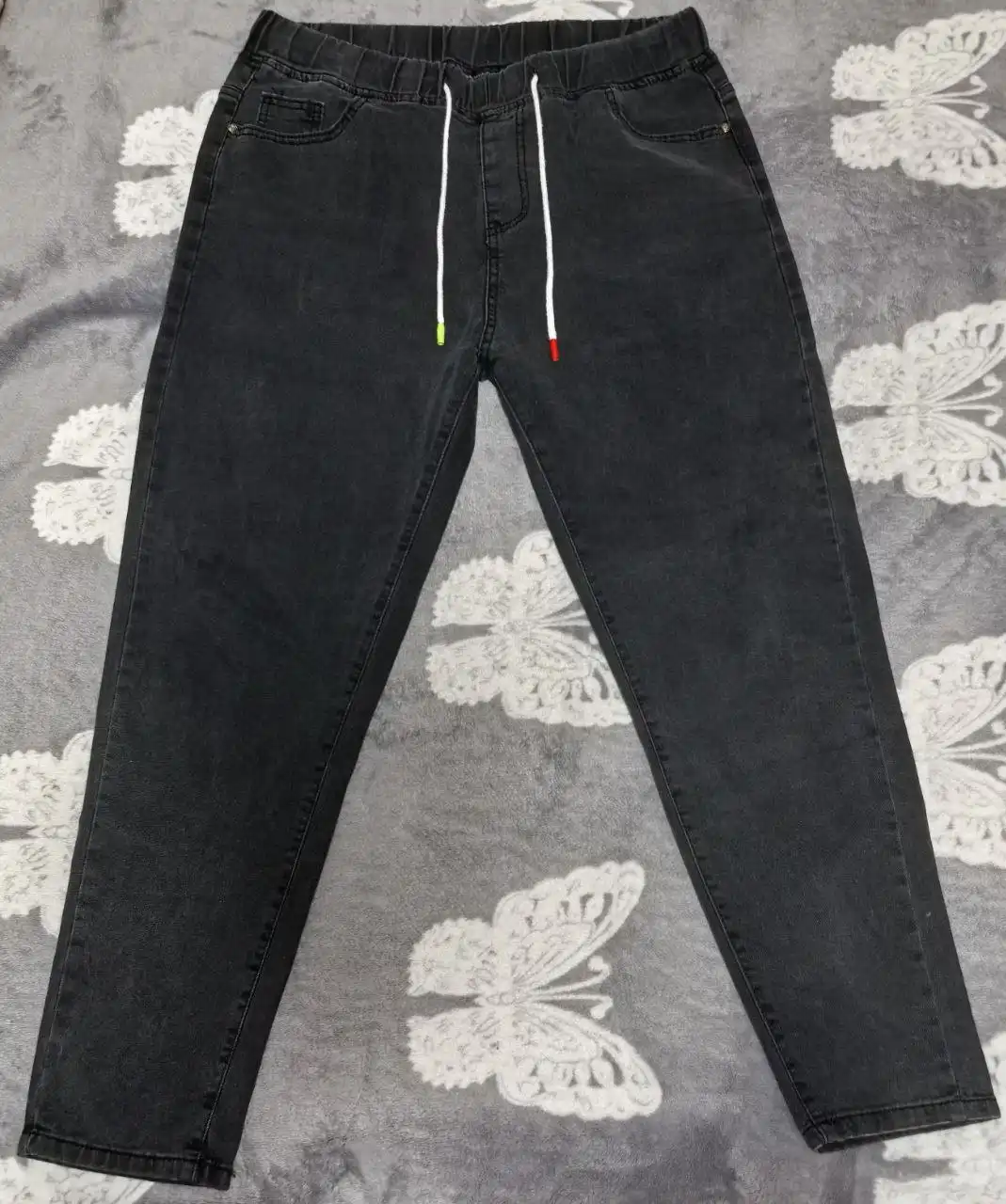 Джинсы женские в отличном состоянии