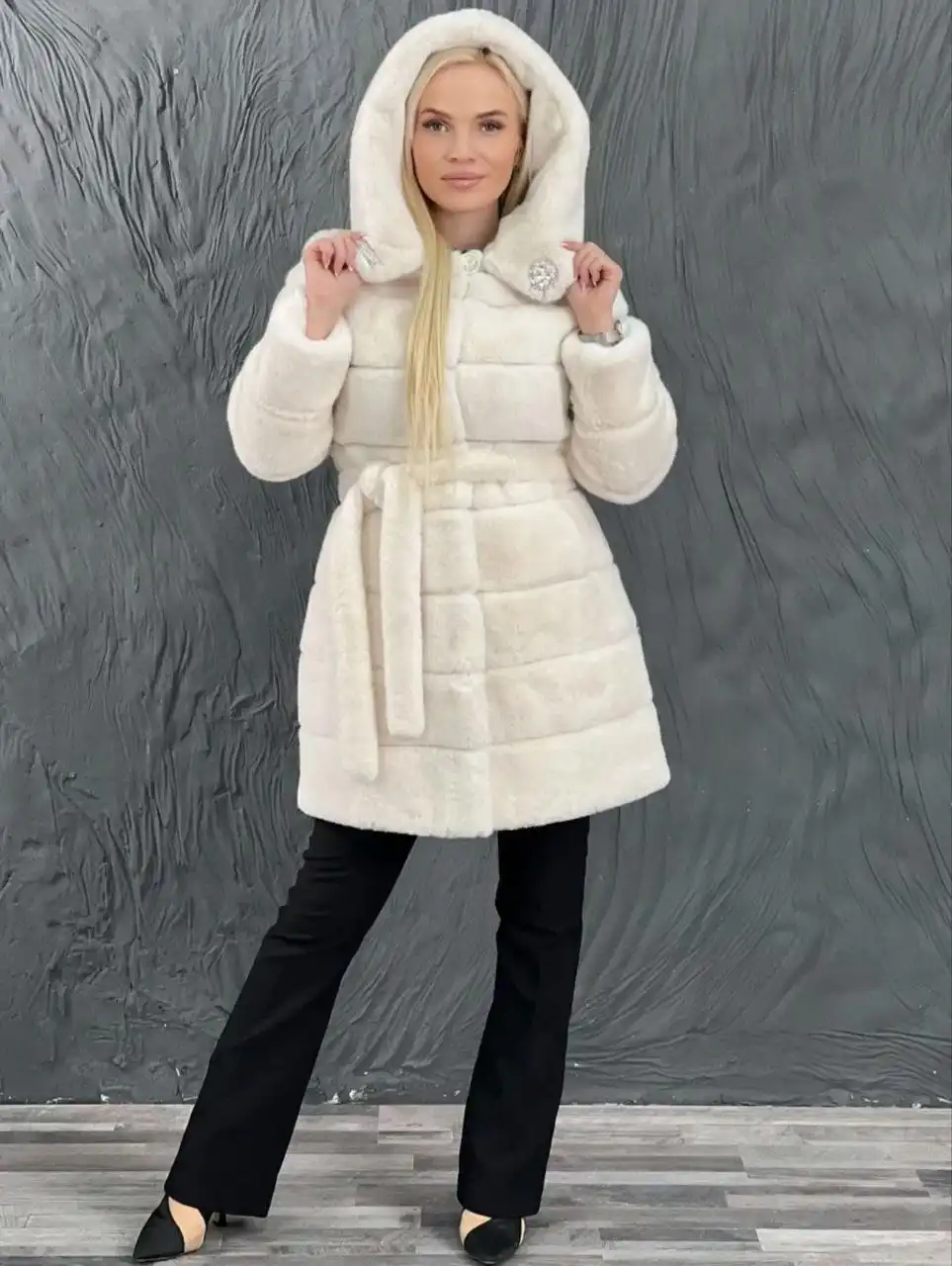 Шуба трансформер с капюшоном под норку 38 размера