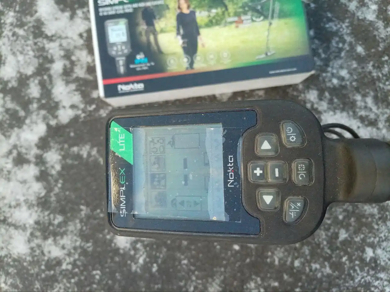 Продам металлоискатель Nokta Makro Simplex Lite