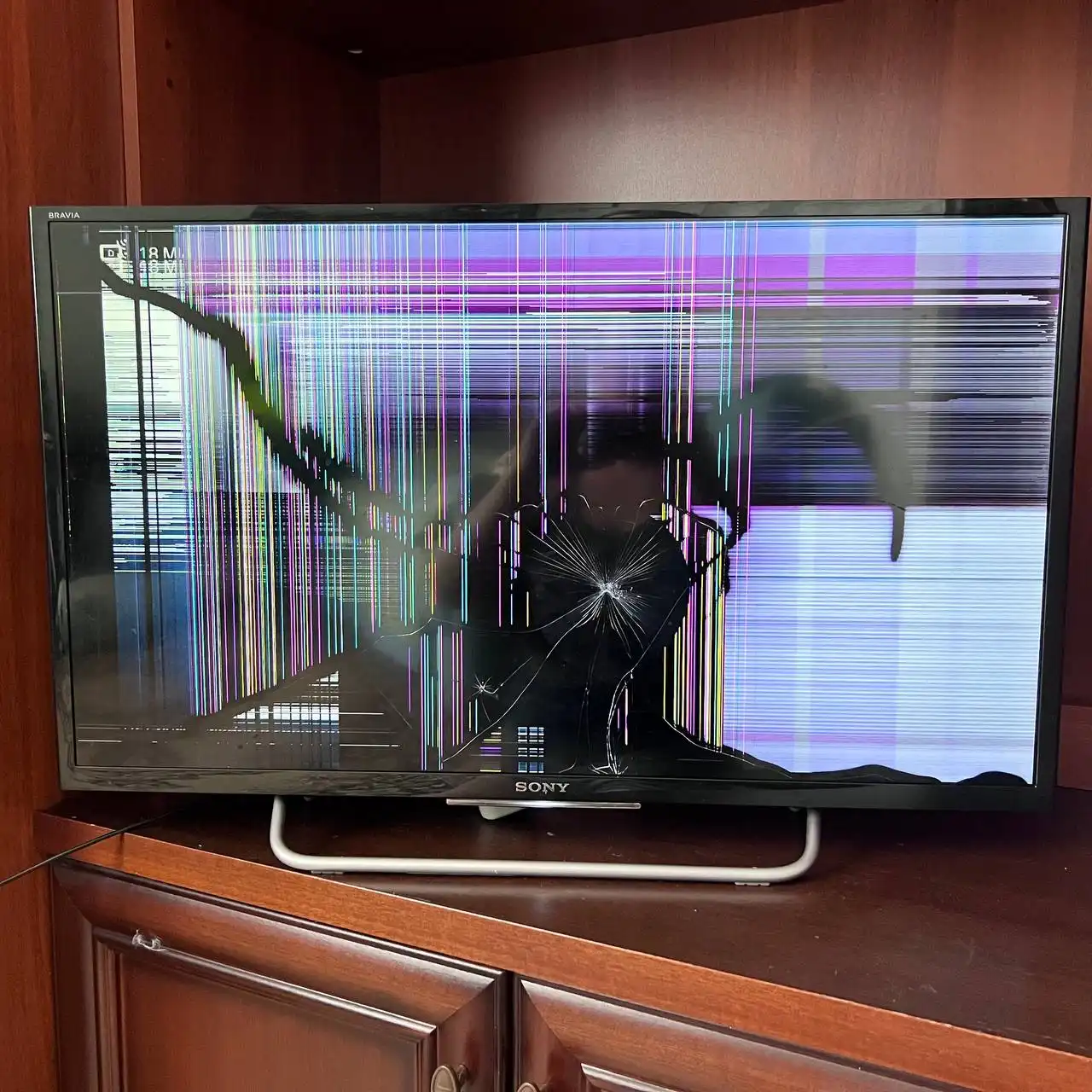 Продажа телевизора Сони на запчасти