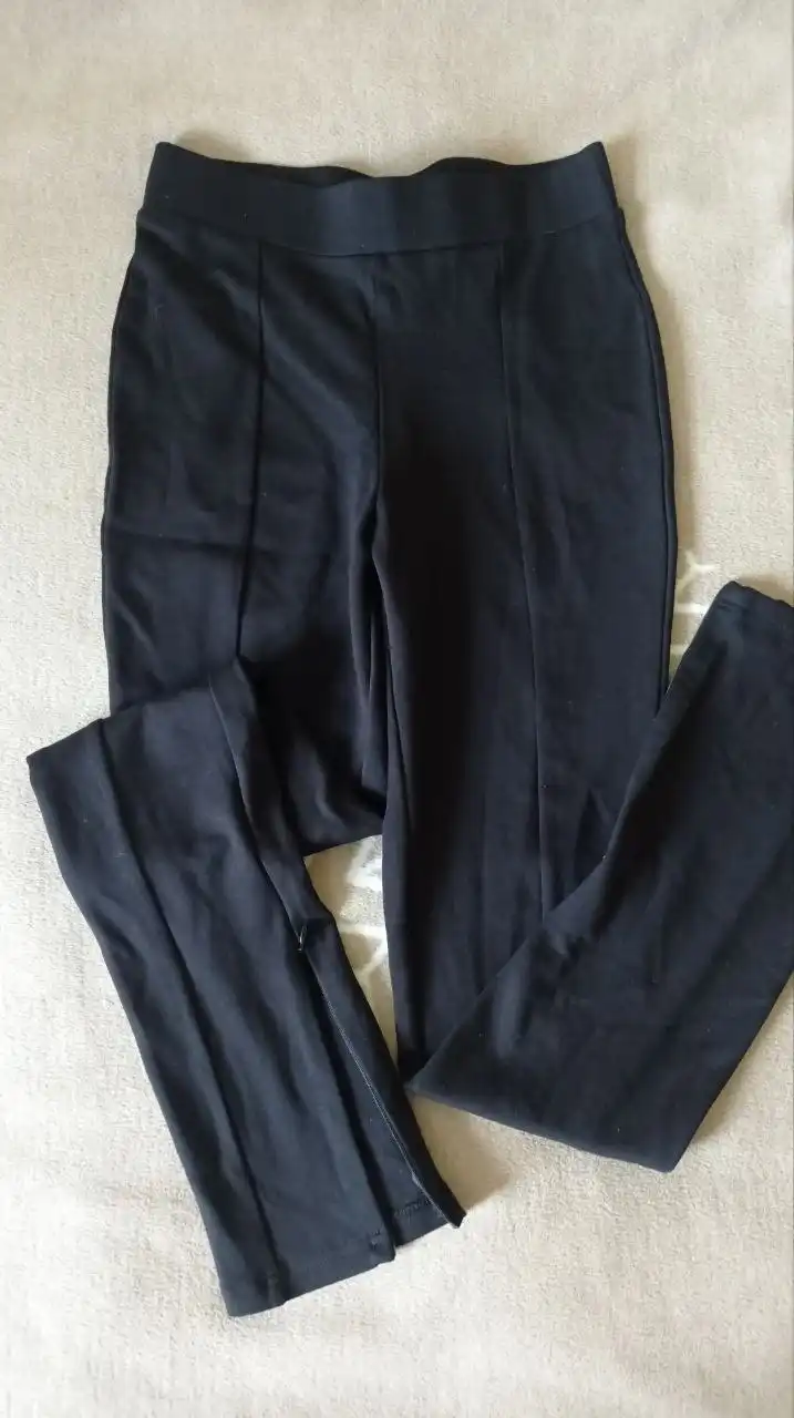 Продам одежду 44 размер: джинсы, кофты, брюки - Женская одежда (Одежда) в Воронеж