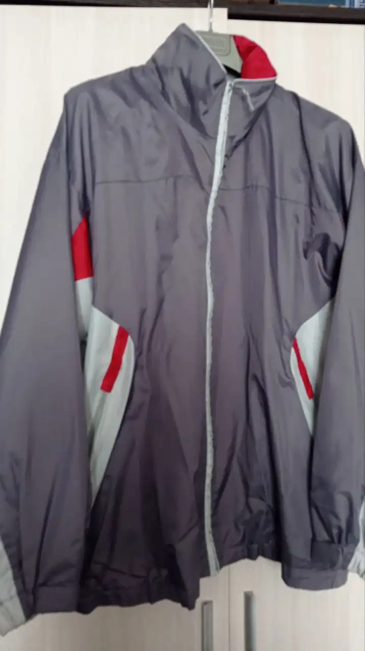 Ветровка размер 58-60 - Верхняя одежда (Одежда) в ВОРОНЕЖ