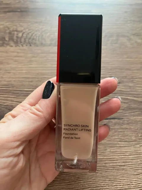 Тональные кремы два раза использованные - Красота и здоровье в Воронеж