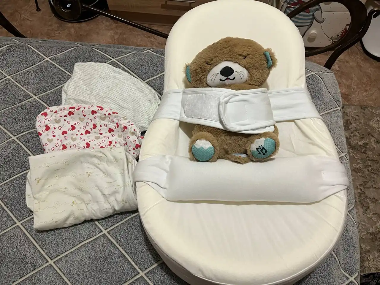 Продажа кокона для новорожденных с подарком - Для новорожденных (Товары для детей) в Воронеж