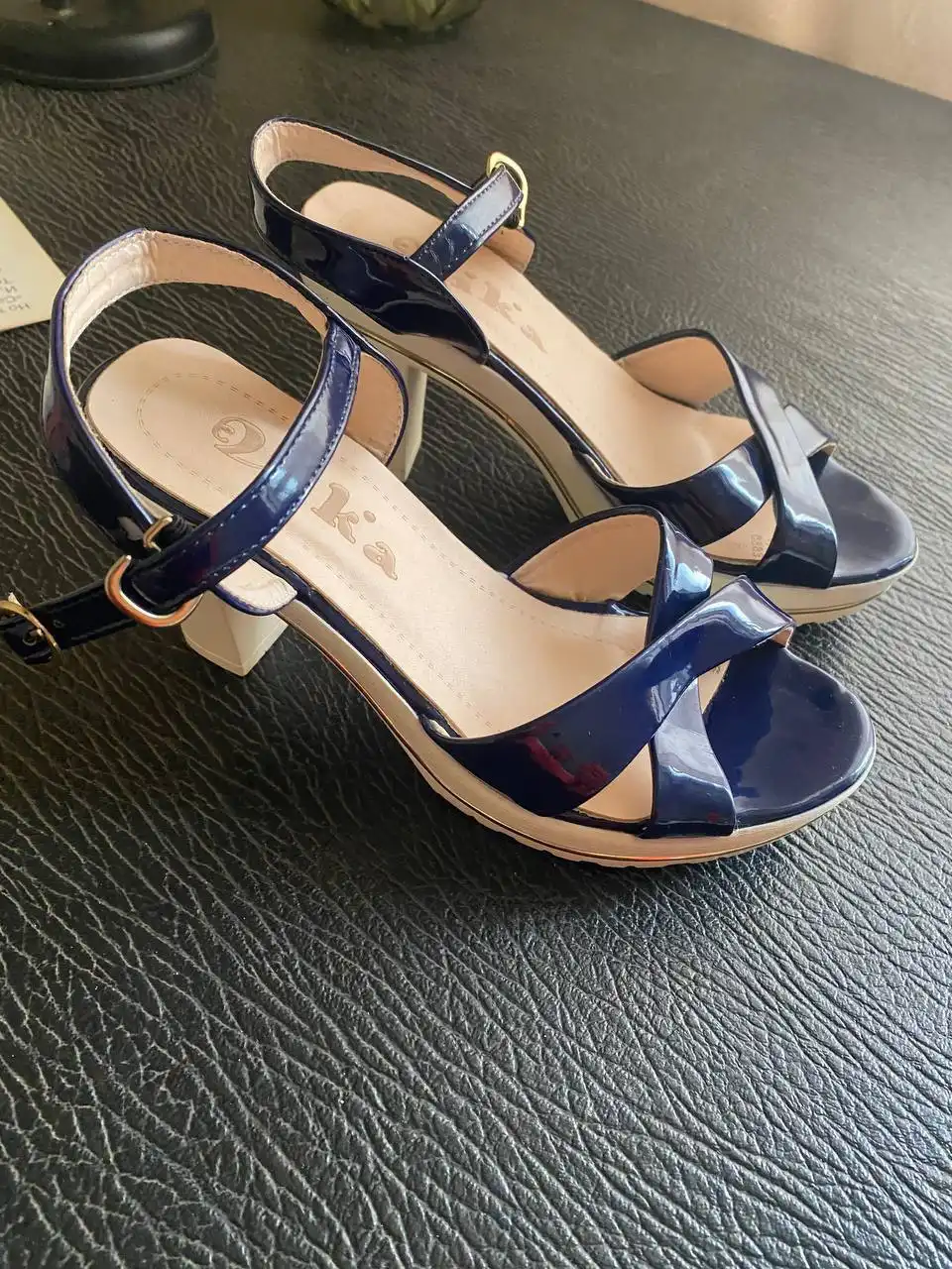 Босоножки размер 37, каблук 6см - Обувь (Одежда) в Воронеж