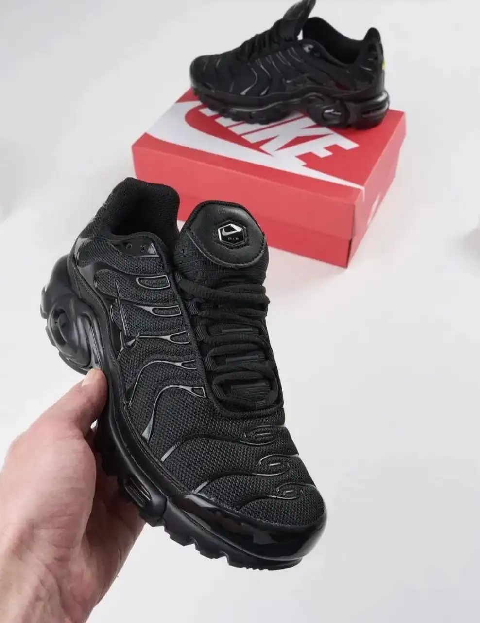 Кроссовки по стельке 25.5 - Обувь (Одежда) в ВОРОНЕЖ