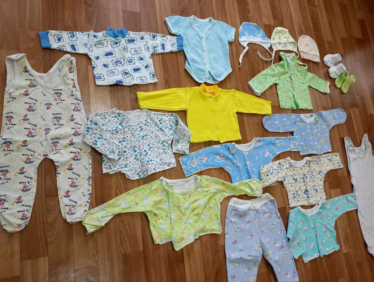 Одежда для детей 0-3 месяца - Одежда для новорожденных (Товары для детей) в Воронеж