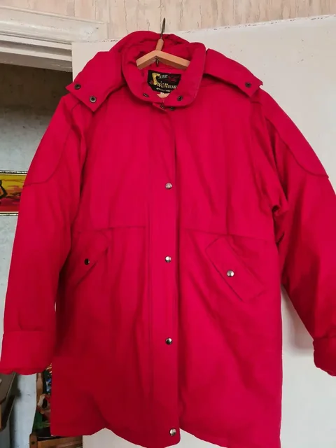 Пуховик женский натуральный пух - Сумки в Воронеж