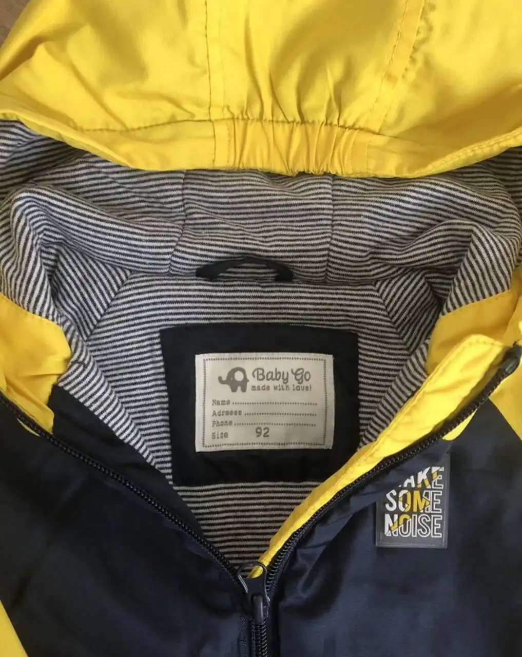 Курточка с утеплителем на 92 размер - Верхняя одежда (Одежда) в ВОРОНЕЖ