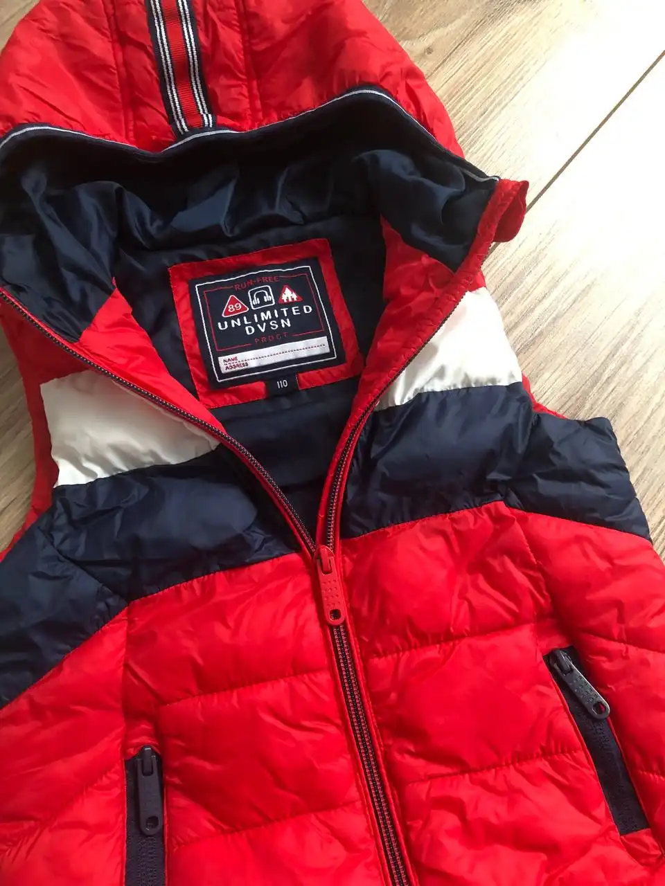 Детская жилетка размер 110 - Детская одежда (Одежда) в ВОРОНЕЖ