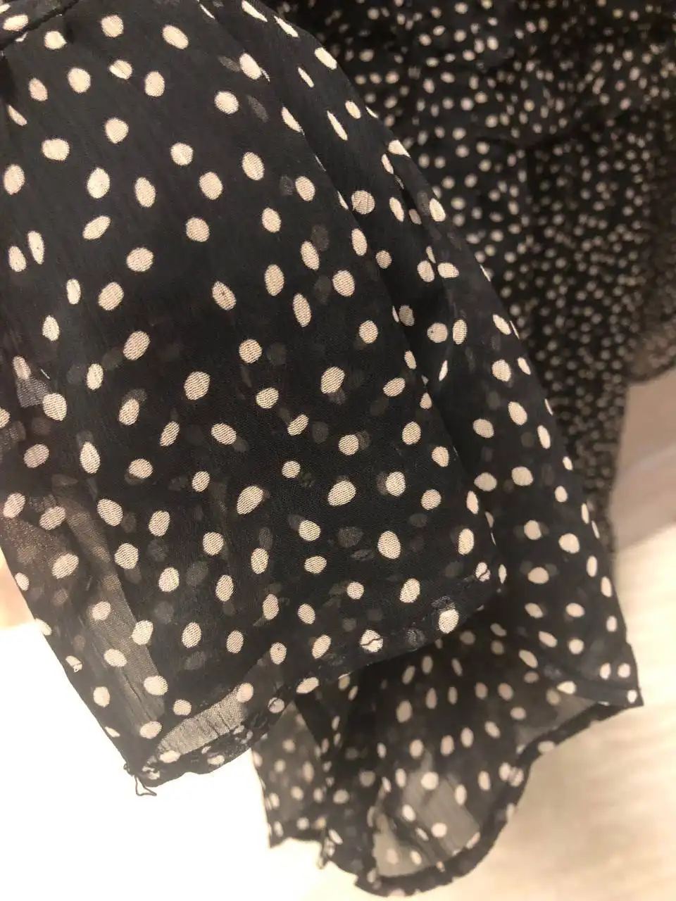 Платье ZARA практически новое - Женская одежда (Одежда) в ВОРОНЕЖ