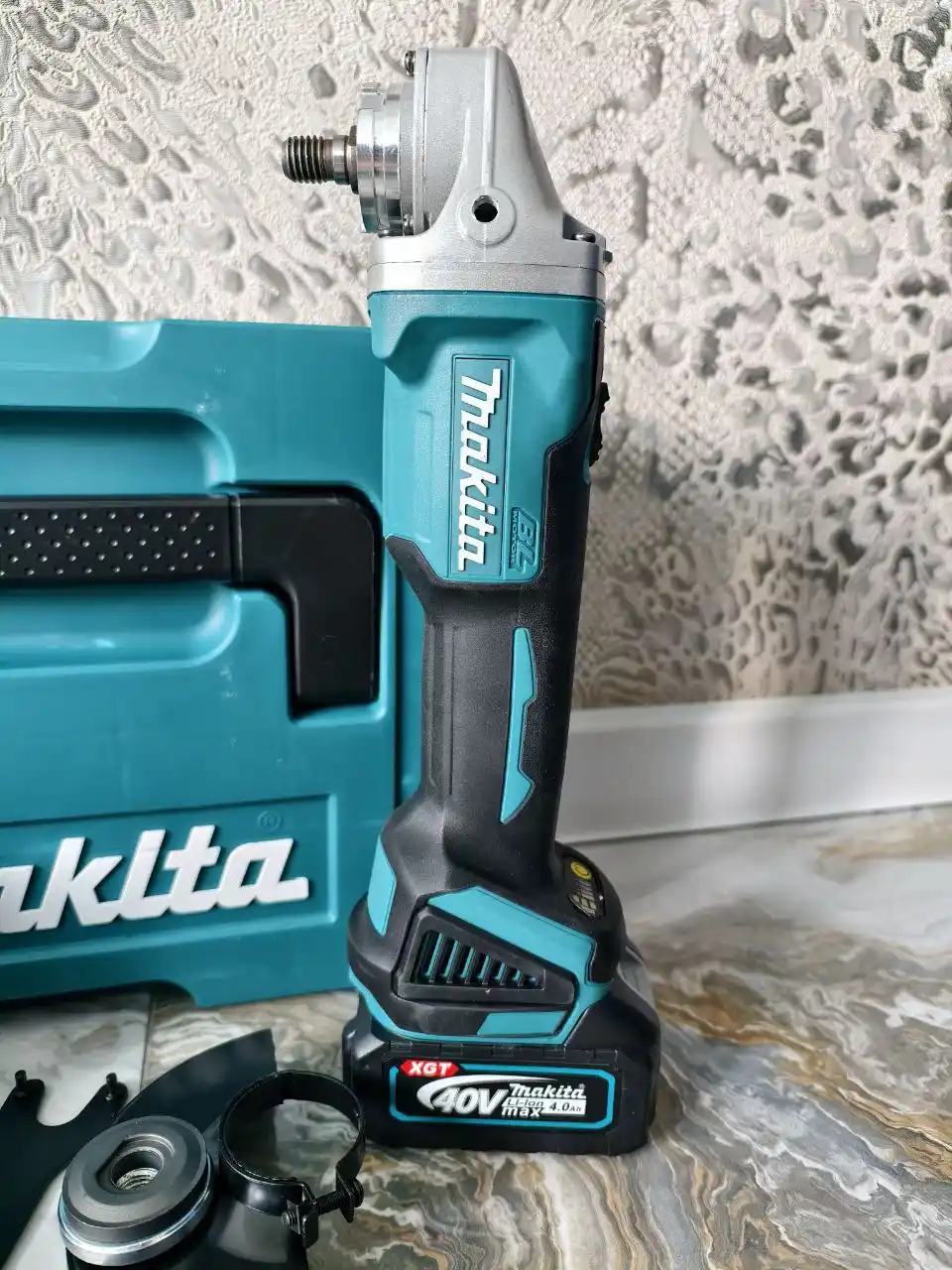 УШМ болгарка Makita с регулировкой оборотов