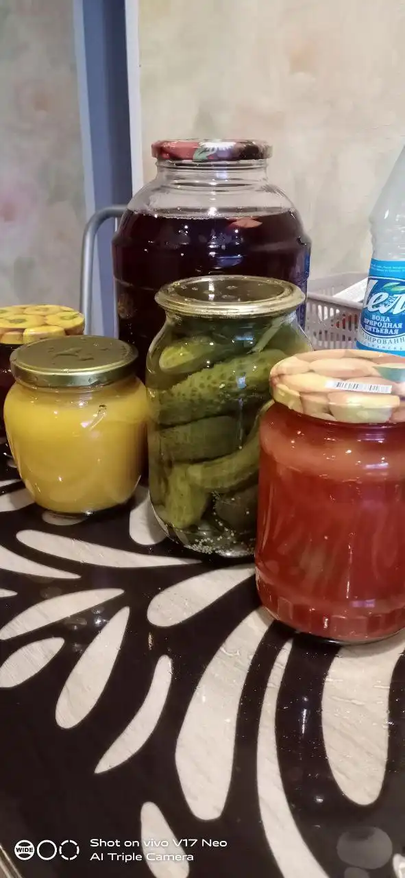 Продажа домашних солений и картошки с огорода