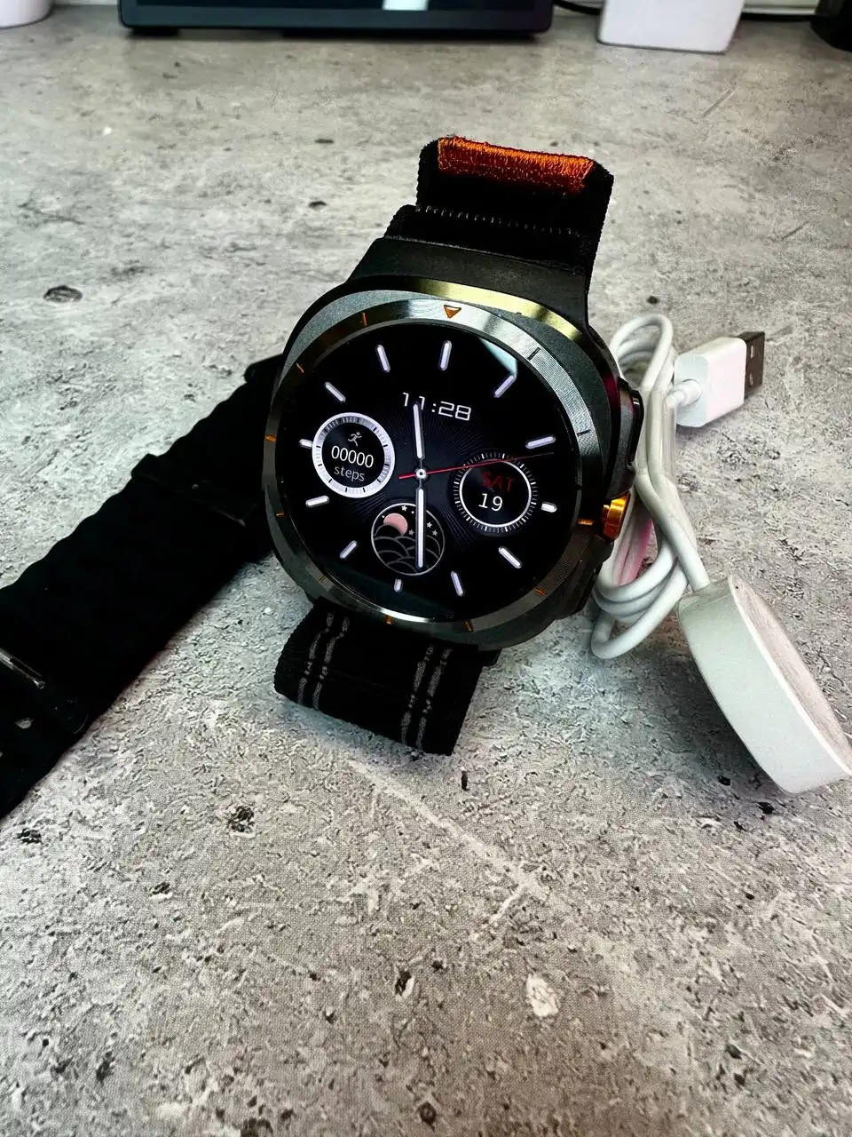 Роскошные часы Galaxy Watch Ultra реплика