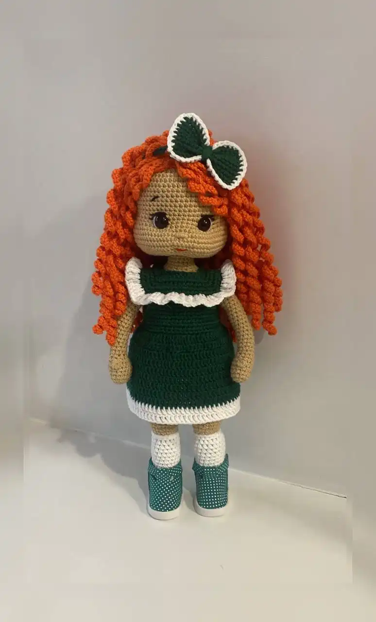 Детское плюшевое одеялко и куколка