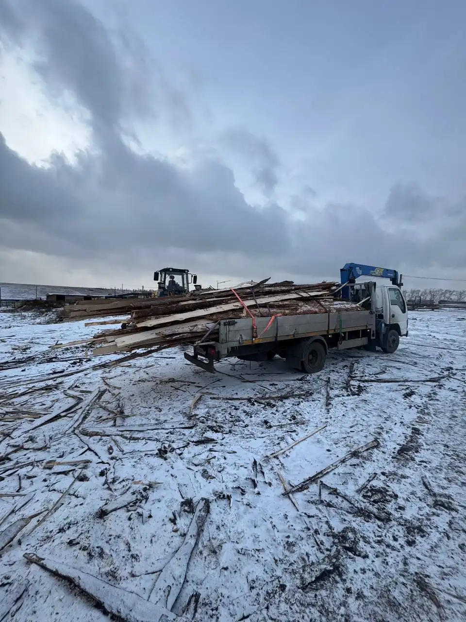 Продам горбыль 6-метровый