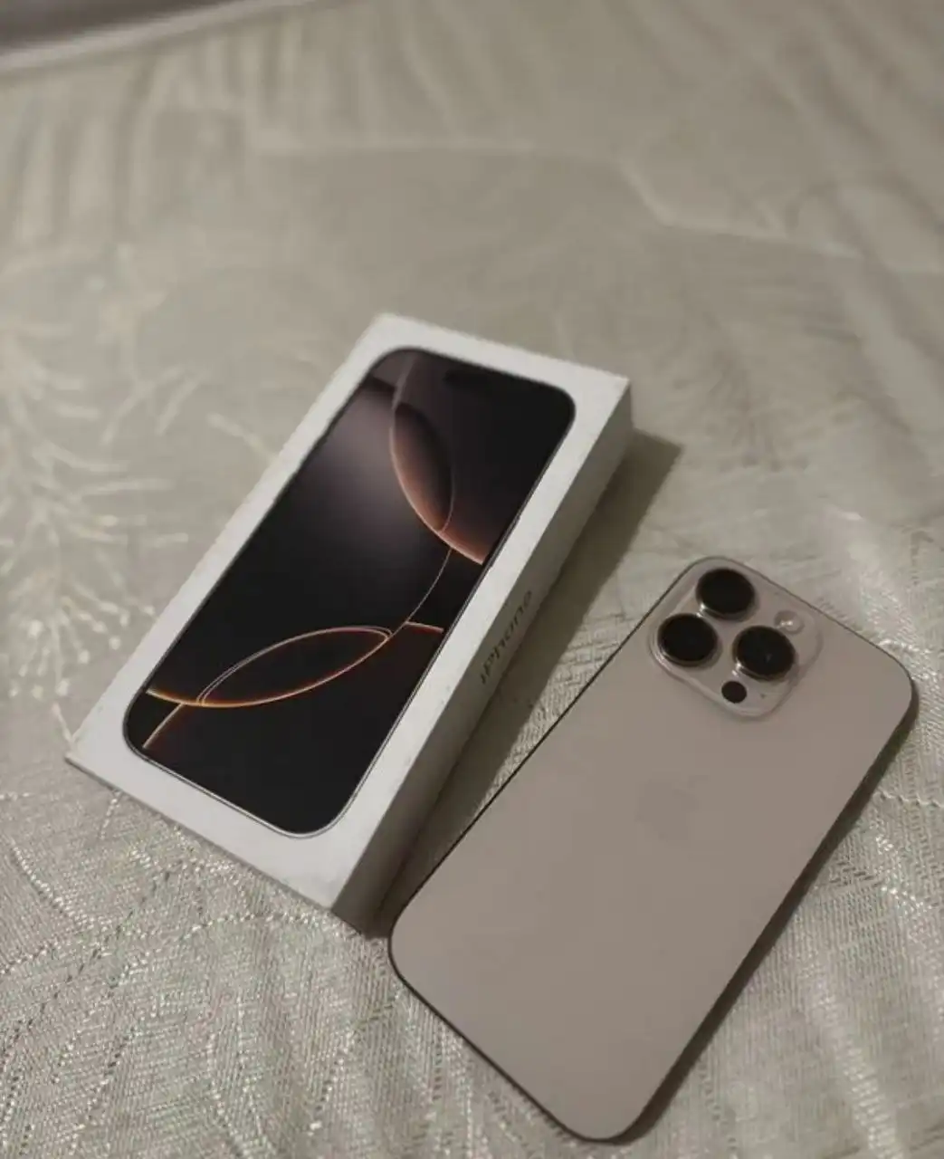 Продам iPhone 16 Pro 512 Гб