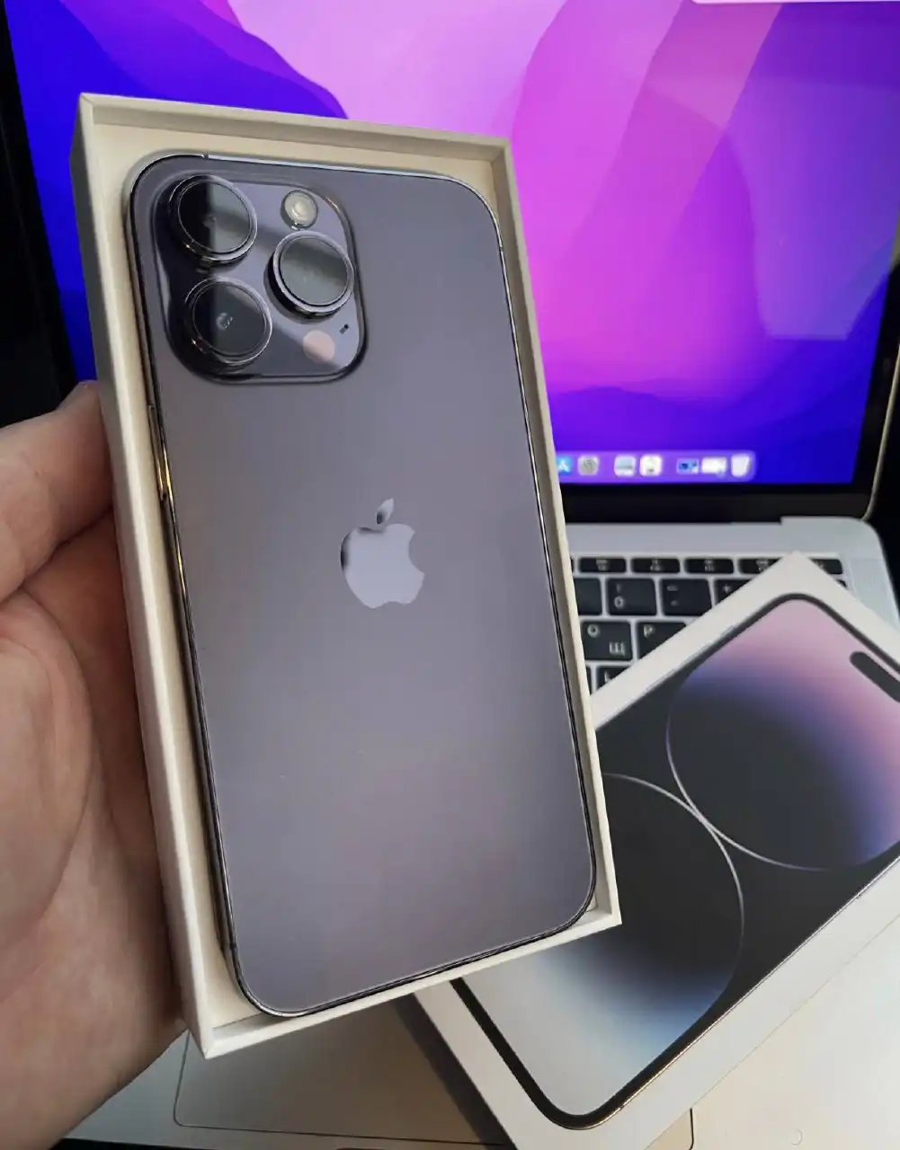 Смартфон 128 ГБ, АКБ 85%, с коробкой - Смартфоны (Электроника) в Красноярск