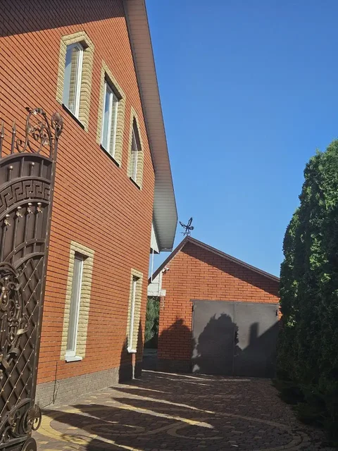 Продам шикарный особняк в городском округе Мелитополь - частное объявление в Мелитополь