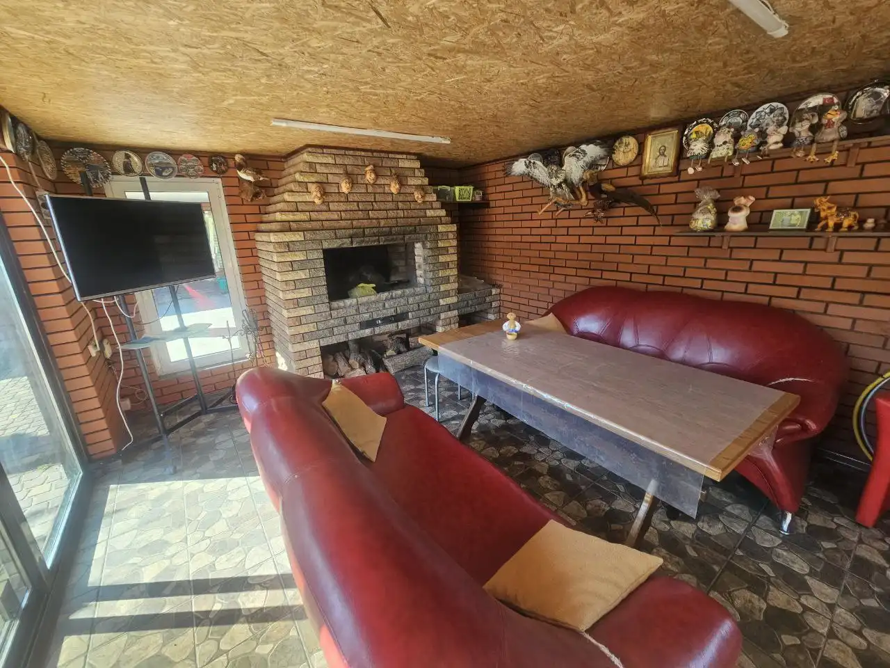 Продам шикарный особняк в городском округе Мелитополь - Дома (Недвижимость) в Мелитополь