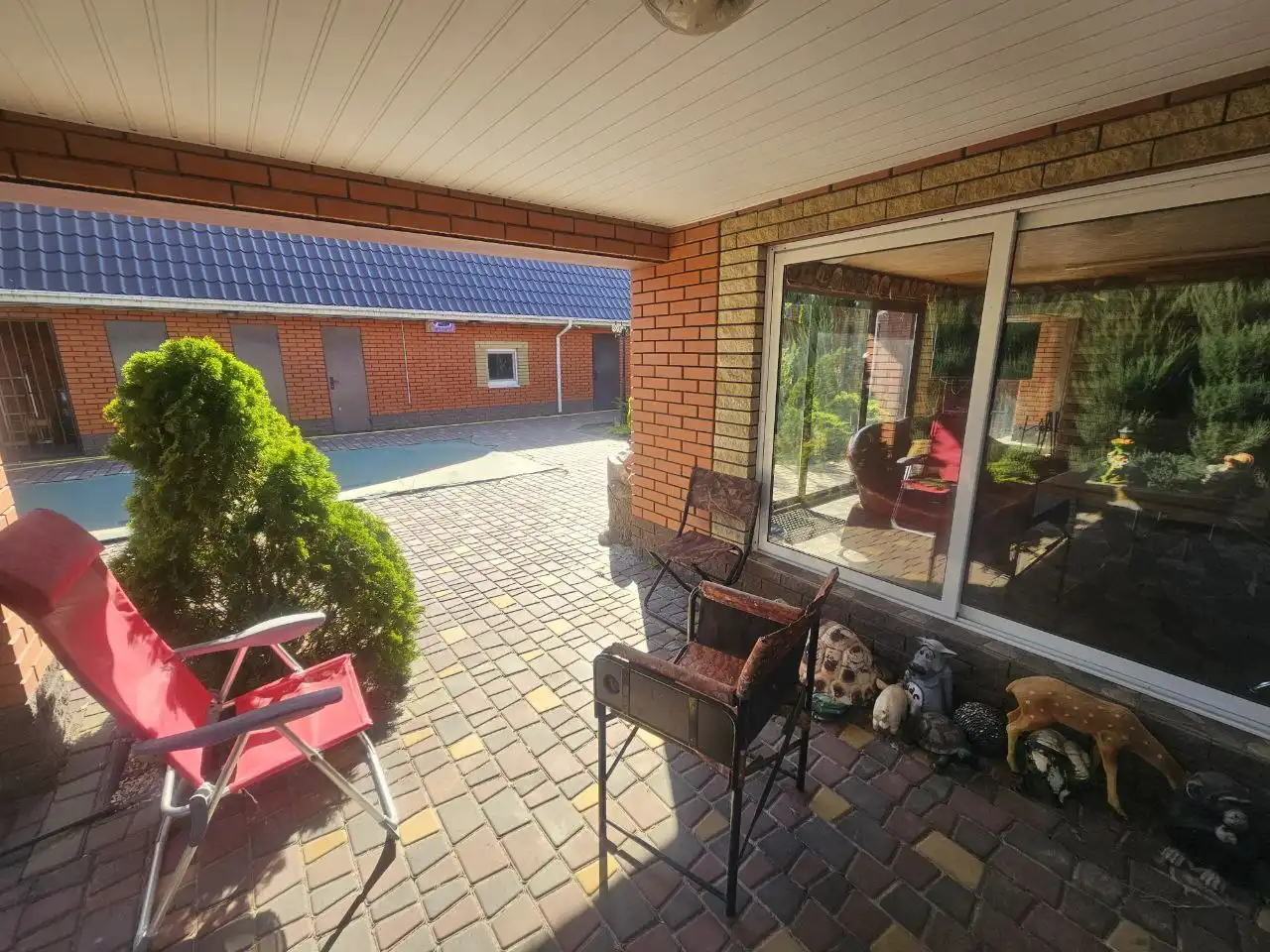 Продам шикарный особняк в городском округе Мелитополь - Дома (Недвижимость) в Мелитополь