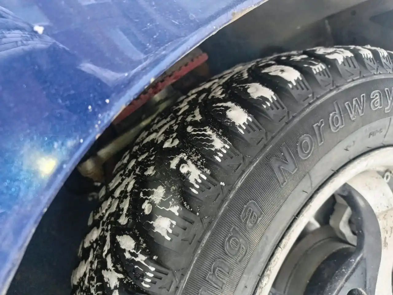 Комплект резины r14 с дисками - Шины и диски (Авто) в Магнитогорск