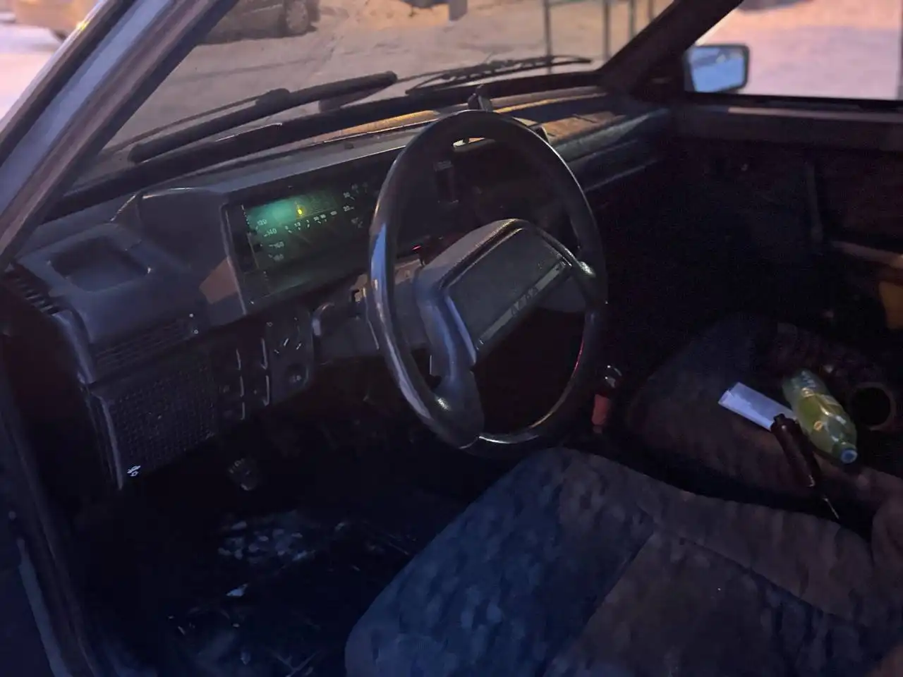 Автомобиль ВАЗ 2106, второй год эксплуатации - Легковые автомобили (Авто) в Магнитогорск