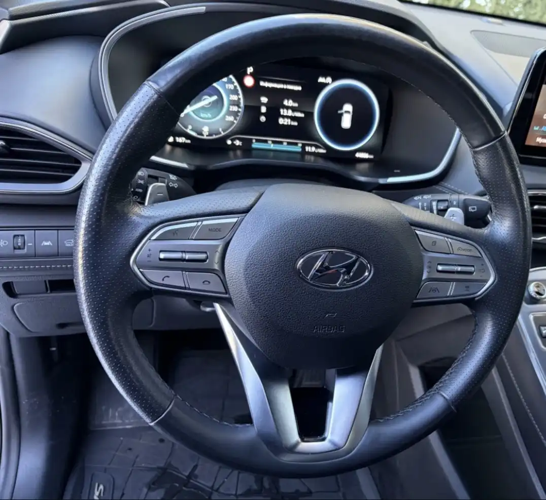 Hyundai Santa Fe 2018, дизель 2.2, полный привод, механика - Внедорожники (Авто) в Магнитогорск