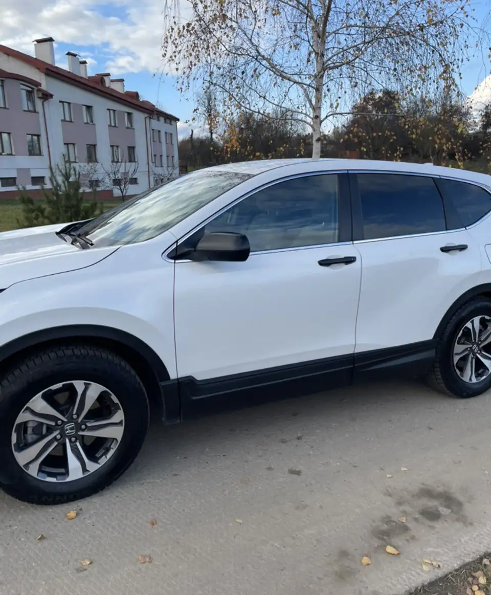 Продажа Honda CR-V 2019 года с пробегом 70 000 км - Легковые автомобили (Авто) в Магнитогорск