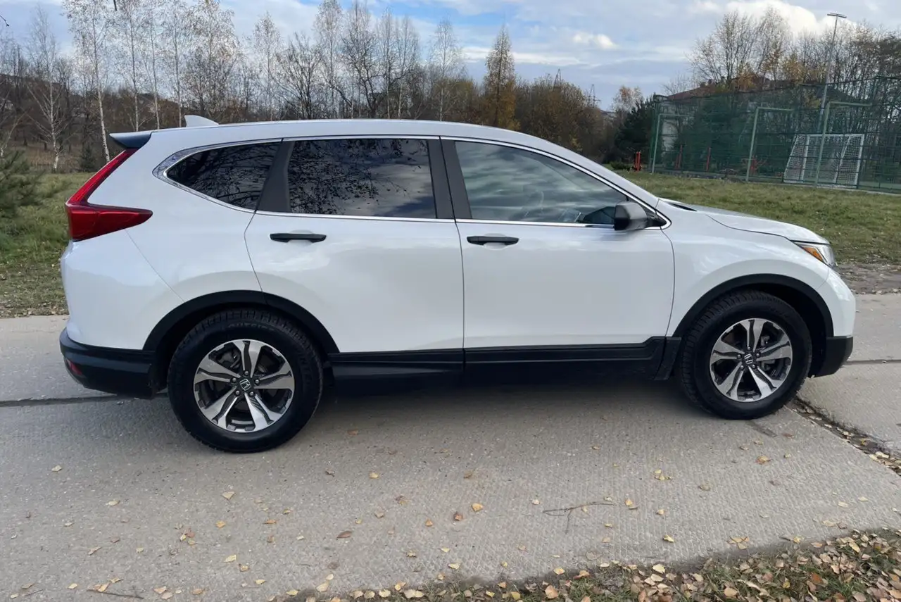 Продажа Honda CR-V 2019 года с пробегом 70 000 км - Легковые автомобили (Авто) в Магнитогорск