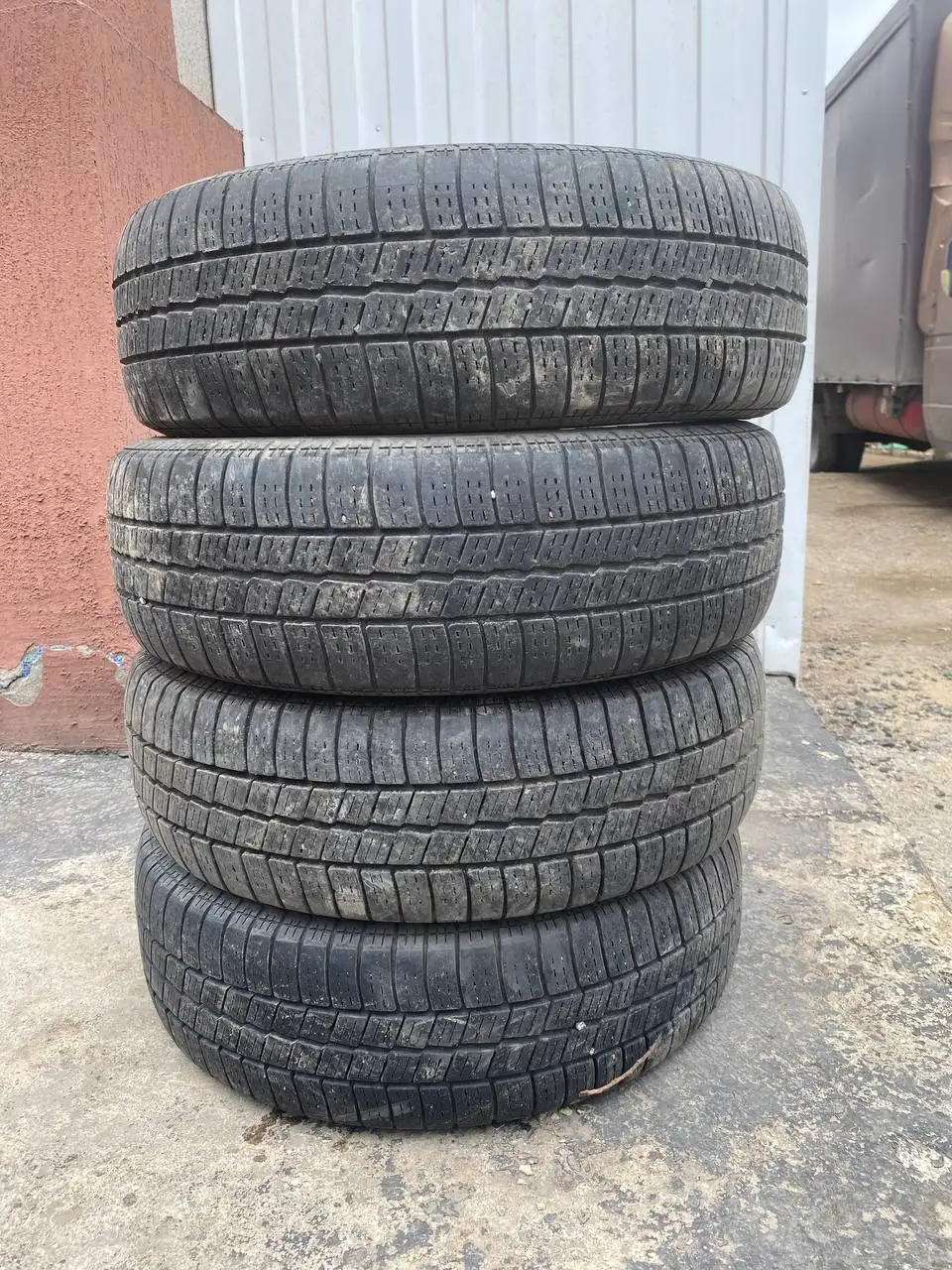 Шины и диски R13 для ВАЗ - Шины и диски (Запчасти) в Магнитогорск