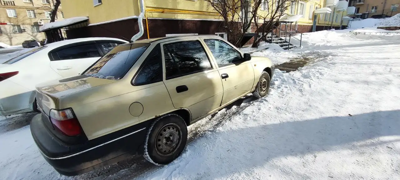 Продажа автомобиля 2006 года, 8 клапанов - Авто в Магнитогорск