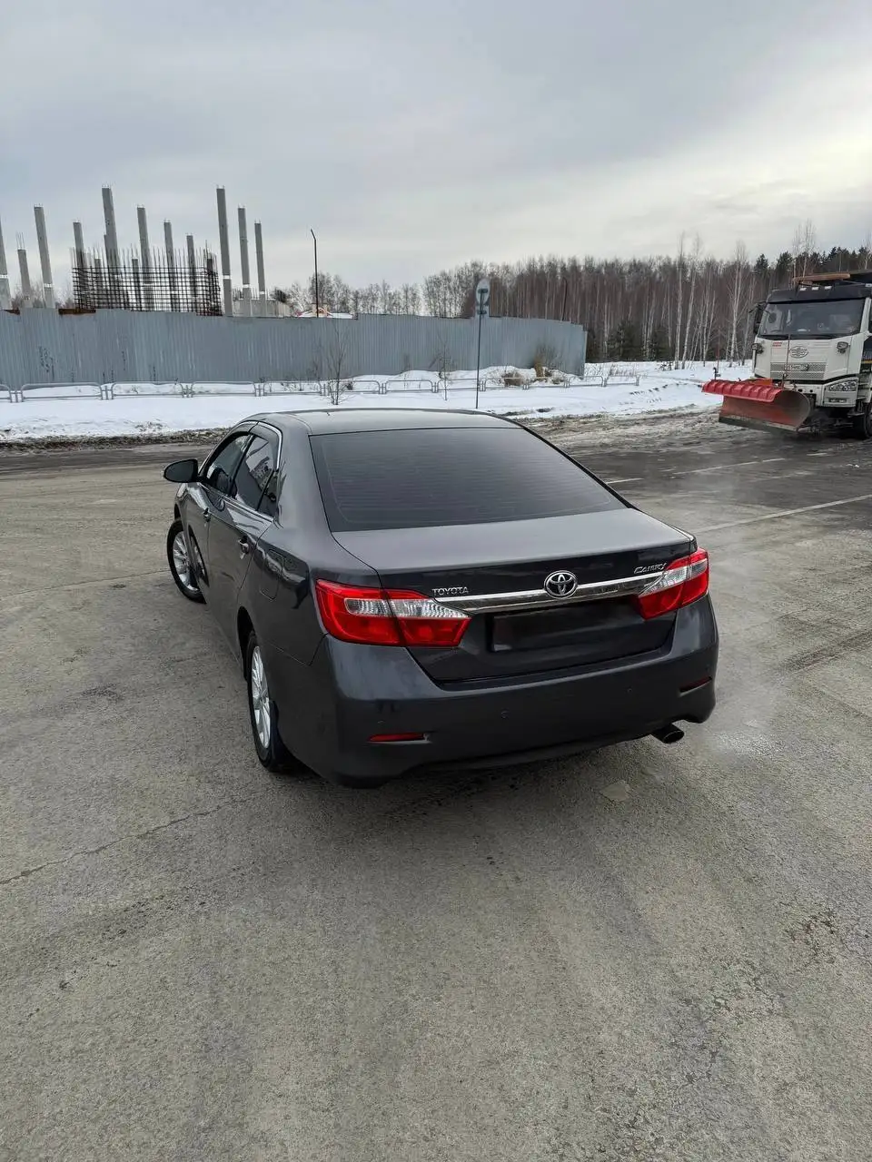 Тойота Камри 2013 года с автоматом - Легковые автомобили (Авто) в Челябинск