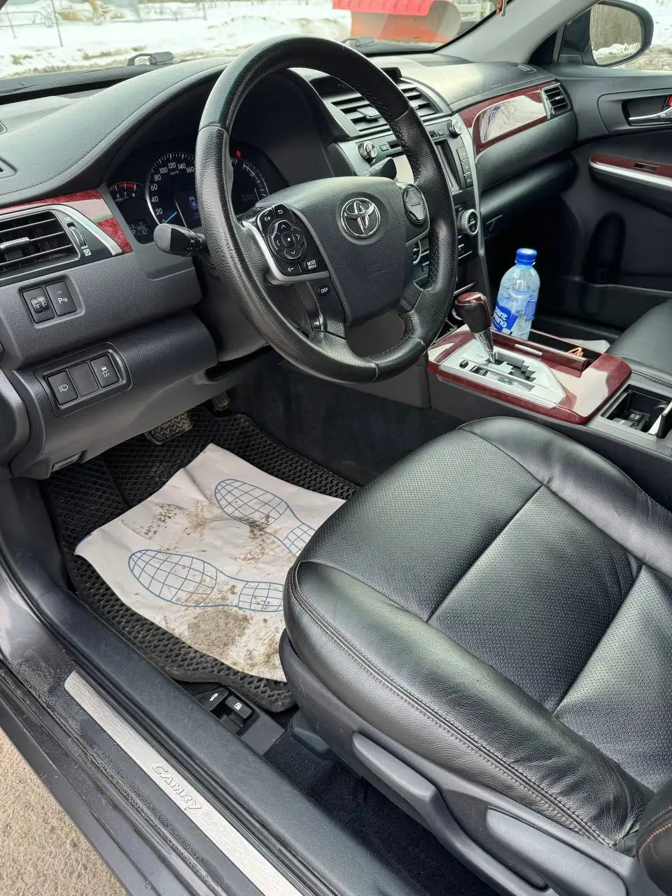 Тойота Камри 2013 года с автоматом - Легковые автомобили (Авто) в Челябинск