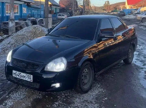 Продажа автомобиля Lada Priora - Грузовики и автобусы в Магнитогорск