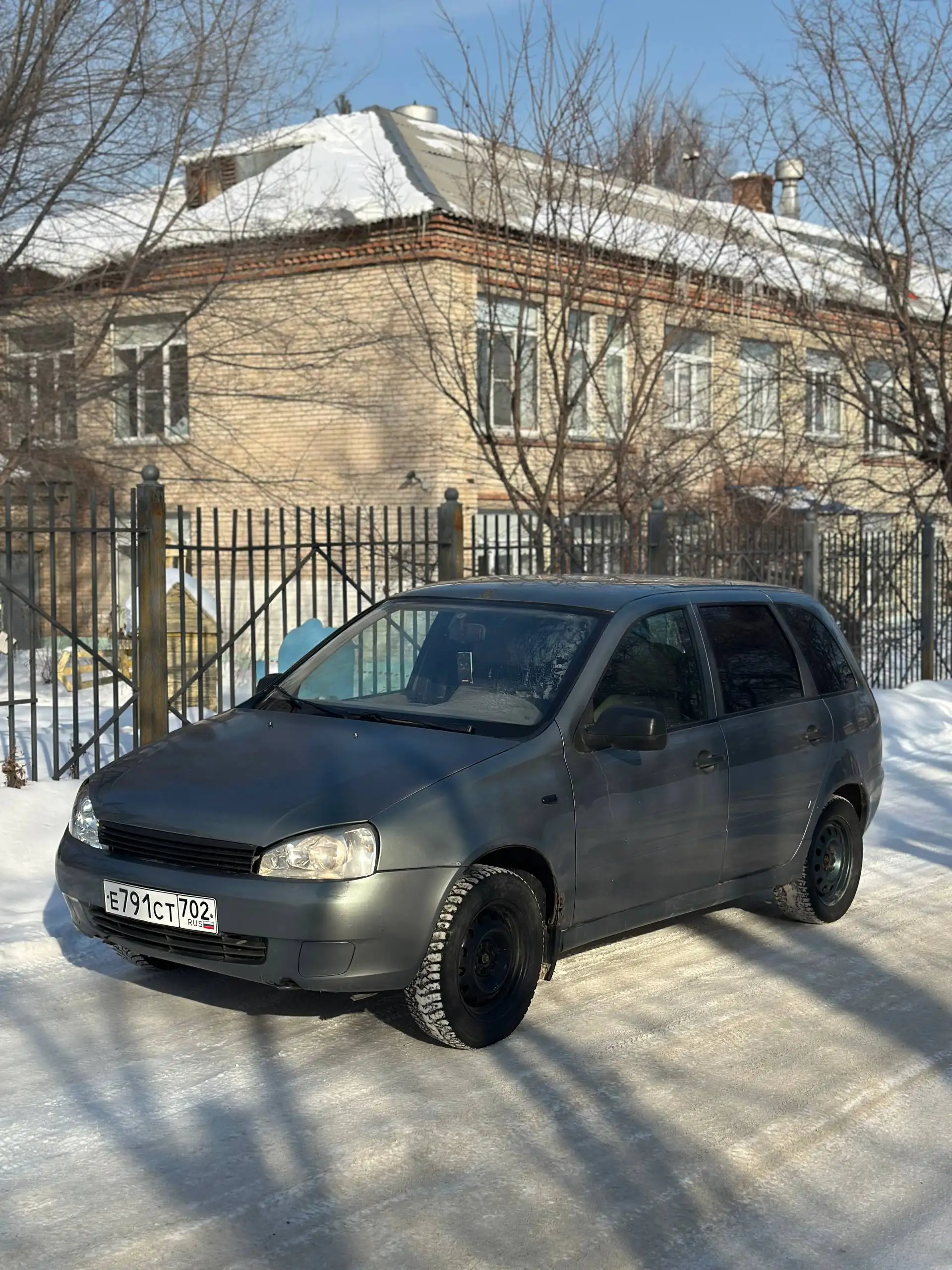 Продам торг у капота - Авто в Магнитогорск