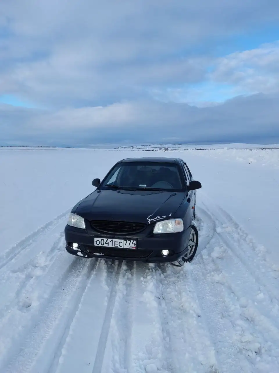 Продам Hyundai Accent 6 года выпуска с полной комплектацией - Легковые автомобили (Авто) в Магнитогорск